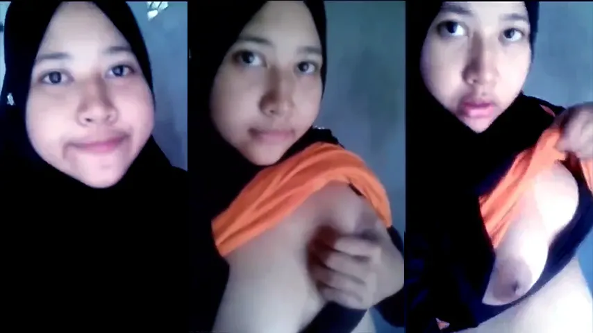 Bokep Indo ABG Hijab Pamer Toket Gede