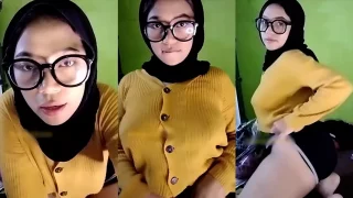 Bokep Indo Ukhti Nunjukin TT Karna Disawer