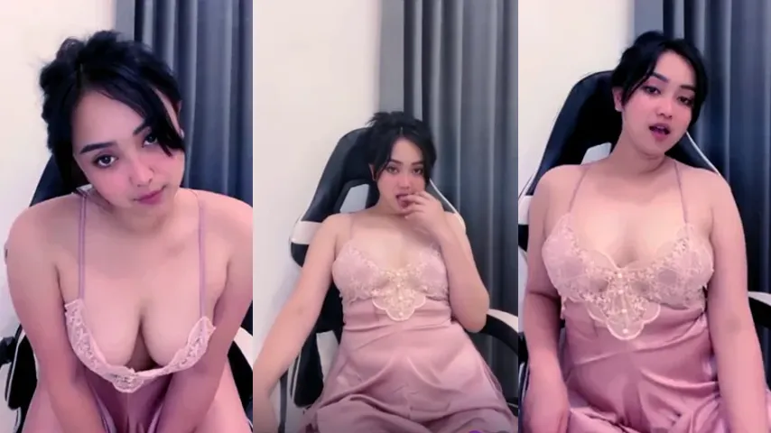 Bokep Indo Dhea Cantik Seksi Lingerie Pink Mempesona